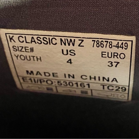 Bogs Classic Waterproof Green Floral Pull On Rubber Rain Boots Youth Size 4 - Picture 9 of 11